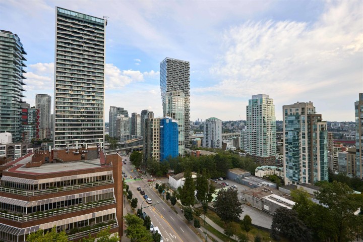 Photo 14 at 1601 - 1003 Pacific Street, West End VW, Vancouver West