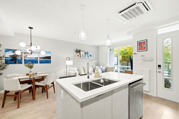 Photo 12 at TH8 - 108 E 8th Street, Central Lonsdale, North Vancouver