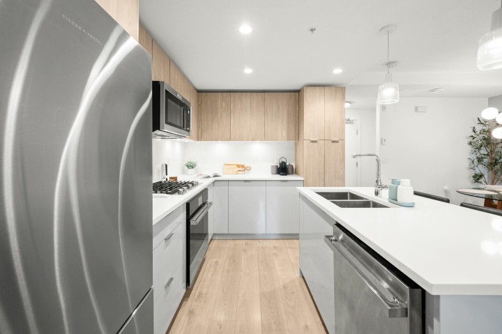 Photo 9 at TH8 - 108 E 8th Street, Central Lonsdale, North Vancouver