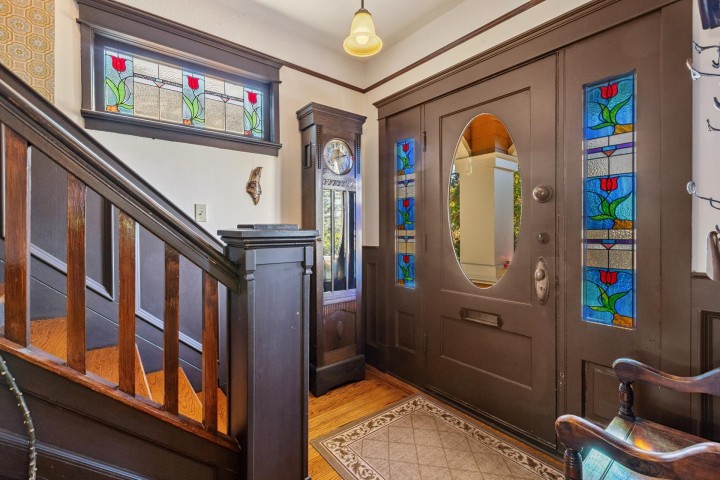 Photo 3 at 234 W Windsor Road, Upper Lonsdale, North Vancouver