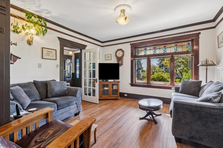 Photo 5 at 234 W Windsor Road, Upper Lonsdale, North Vancouver