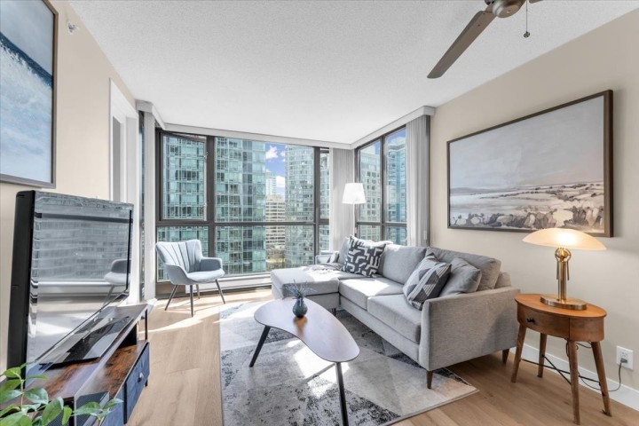 Photo 1 at 2011 - 1331 Alberni Street, West End VW, Vancouver West