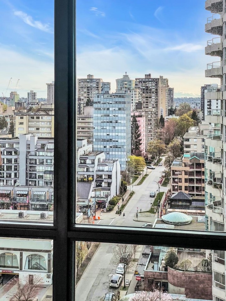 Photo 10 at 2011 - 1331 Alberni Street, West End VW, Vancouver West