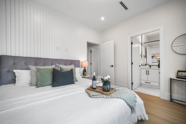 Photo 9 at 1 - 5378 Culloden Street, Knight, Vancouver East