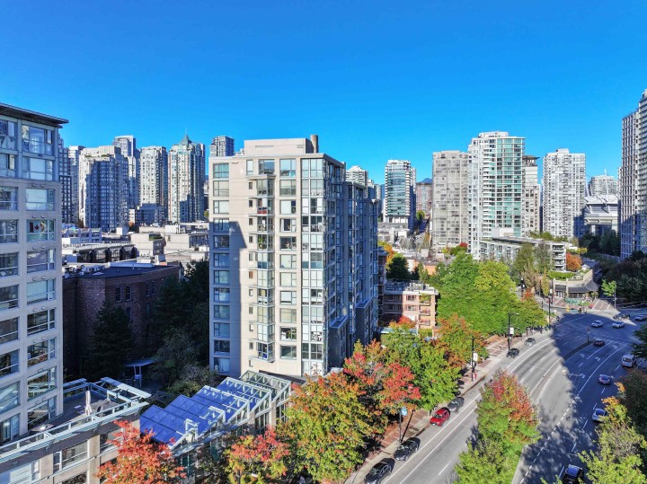 Photo 26 at 602 - 1177 Pacific Boulevard, Yaletown, Vancouver West