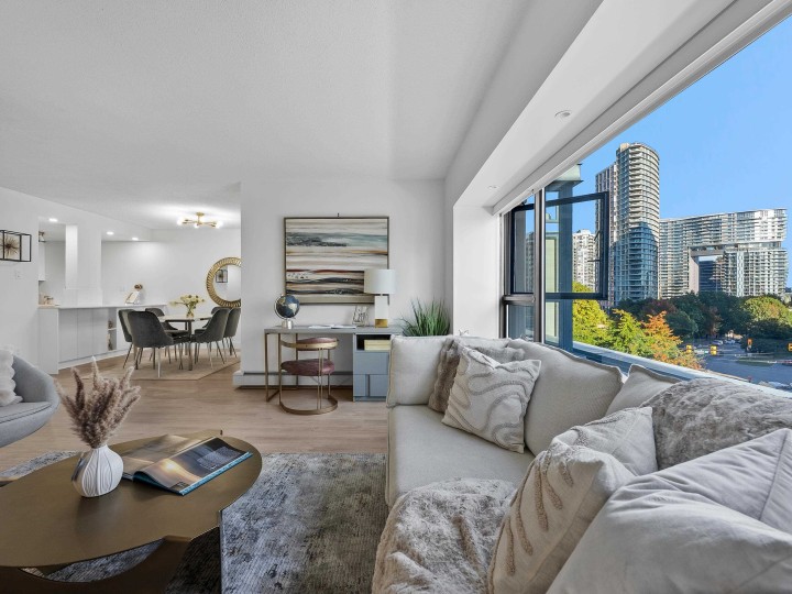 Photo 7 at 602 - 1177 Pacific Boulevard, Yaletown, Vancouver West