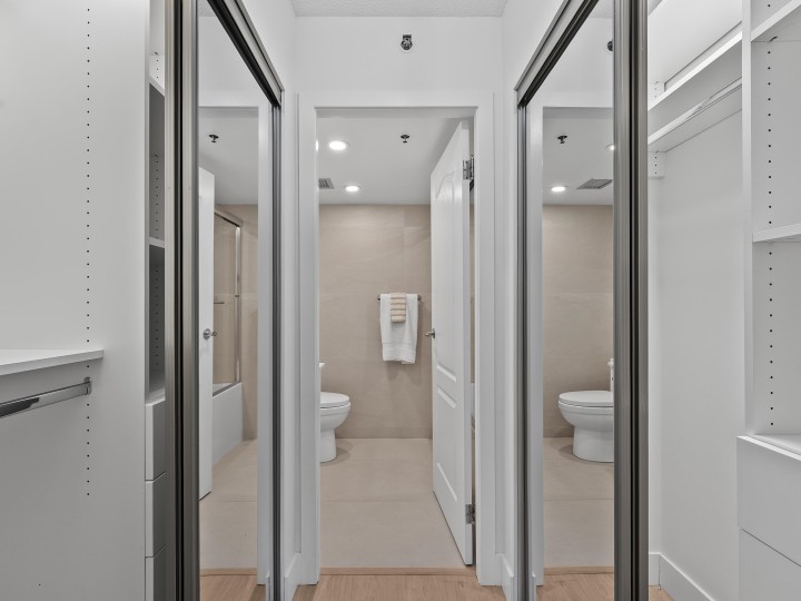 Photo 18 at 602 - 1177 Pacific Boulevard, Yaletown, Vancouver West