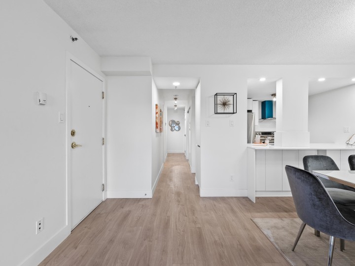 Photo 15 at 602 - 1177 Pacific Boulevard, Yaletown, Vancouver West
