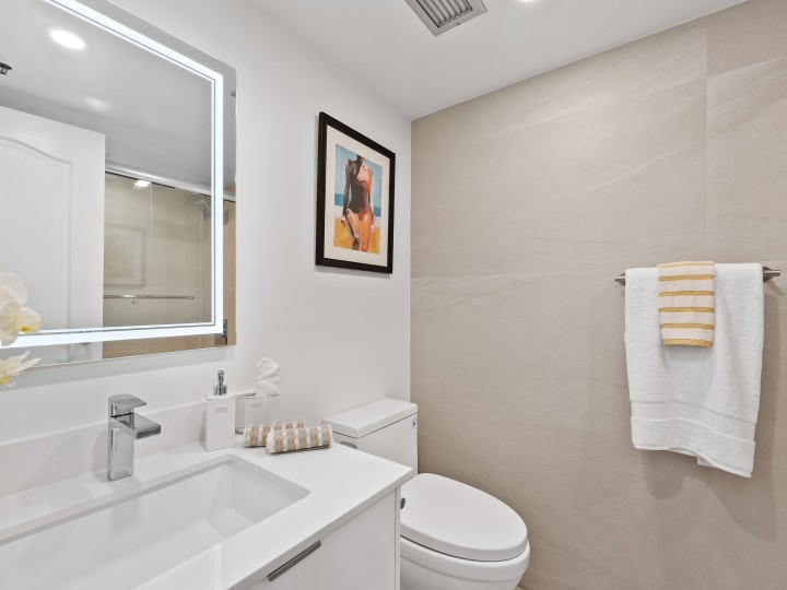 Photo 19 at 602 - 1177 Pacific Boulevard, Yaletown, Vancouver West