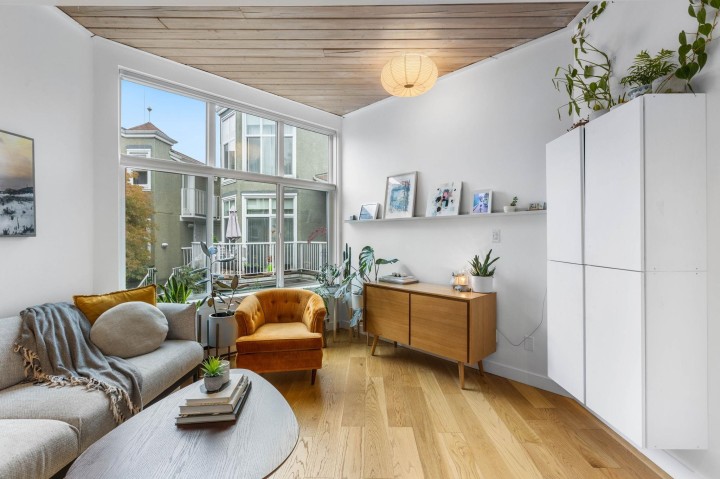 Photo 2 at 212 - 1045 W 8th Avenue, Fairview VW, Vancouver West