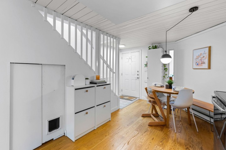 Photo 12 at 212 - 1045 W 8th Avenue, Fairview VW, Vancouver West