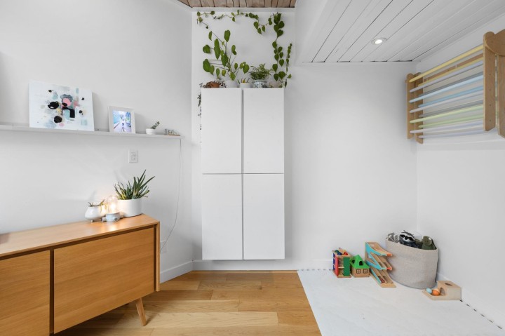 Photo 7 at 212 - 1045 W 8th Avenue, Fairview VW, Vancouver West