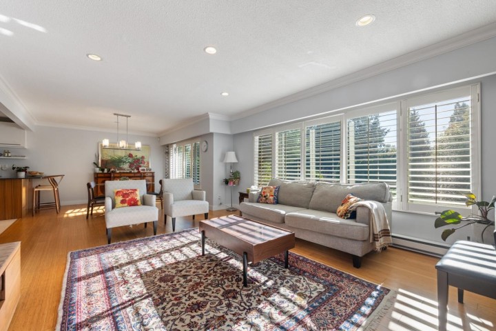 Photo 3 at 744 Kilkeel Place, Delbrook, North Vancouver