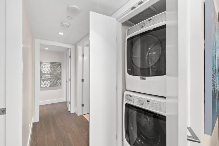 Photo 23 at 201 - 499 Pacific Street, Yaletown, Vancouver West