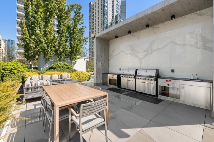 Photo 30 at 201 - 499 Pacific Street, Yaletown, Vancouver West