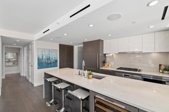 Photo 10 at 201 - 499 Pacific Street, Yaletown, Vancouver West