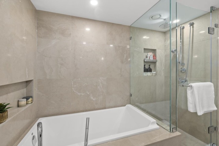 Photo 18 at 201 - 499 Pacific Street, Yaletown, Vancouver West