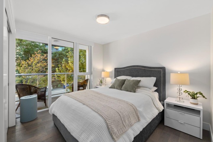 Photo 15 at 201 - 499 Pacific Street, Yaletown, Vancouver West