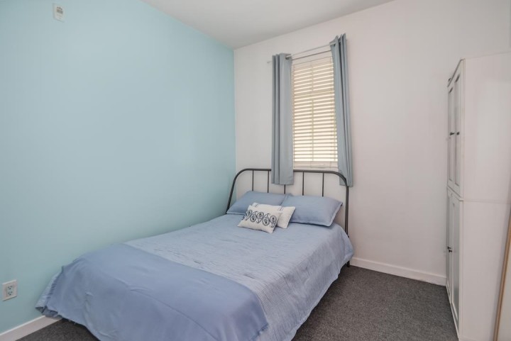 Photo 17 at 212 - 2239 Kingsway, Victoria VE, Vancouver East