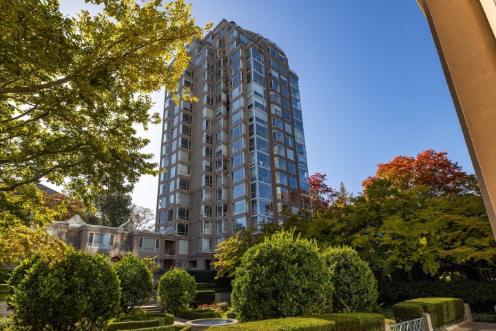 Photo 35 at 1302 - 2668 Ash Street, Fairview VW, Vancouver West