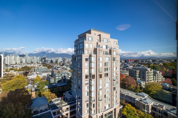 Photo 8 at 1302 - 2668 Ash Street, Fairview VW, Vancouver West