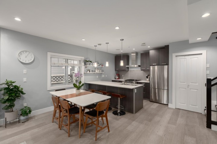 Photo 6 at 1082 E 10th Avenue, Mount Pleasant VE, Vancouver East