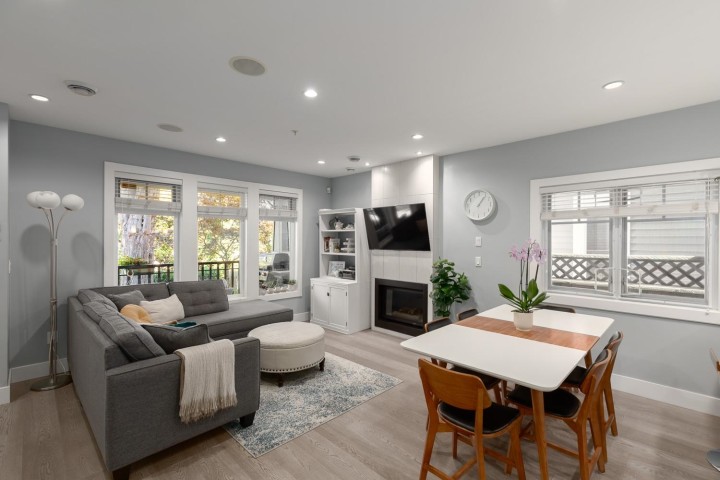 Photo 7 at 1082 E 10th Avenue, Mount Pleasant VE, Vancouver East