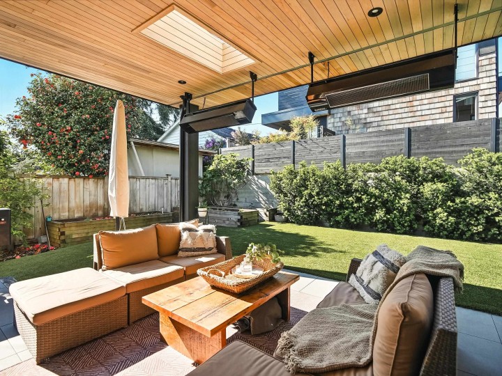 Photo 16 at 452 E 4th Street, Lower Lonsdale, North Vancouver