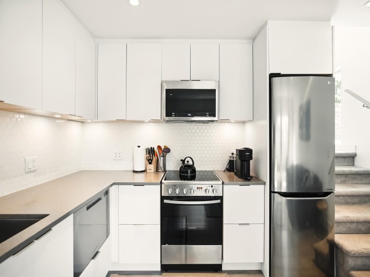 Photo 26 at 452 E 4th Street, Lower Lonsdale, North Vancouver