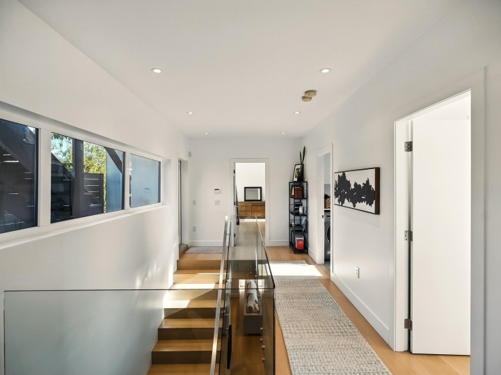 Photo 21 at 452 E 4th Street, Lower Lonsdale, North Vancouver