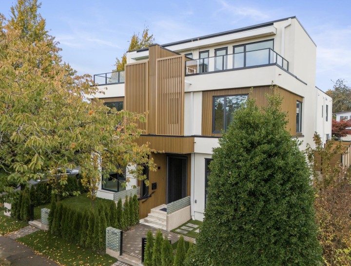 Photo 2 at 1 - 8226 Adera Street, S.W. Marine, Vancouver West