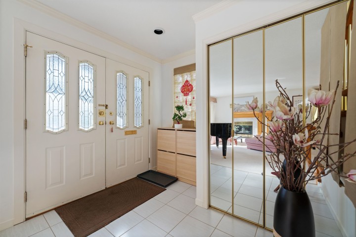 Photo 2 at 2133 W 49th Avenue, Kerrisdale, Vancouver West