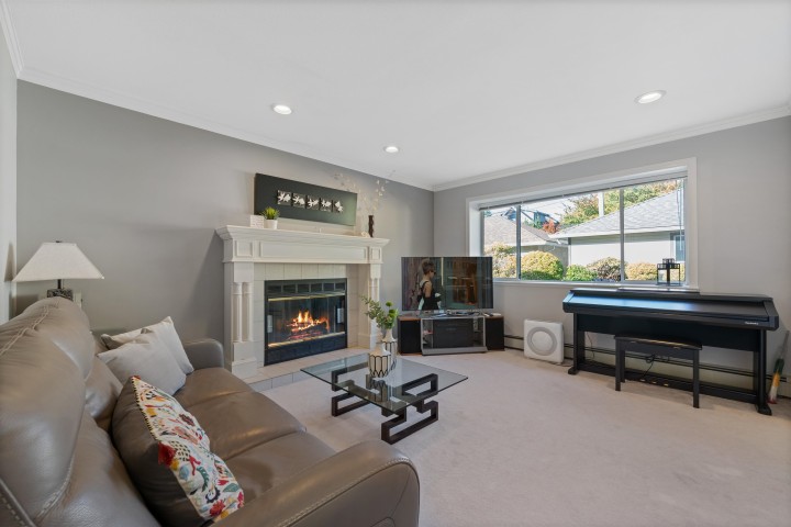 Photo 12 at 2133 W 49th Avenue, Kerrisdale, Vancouver West