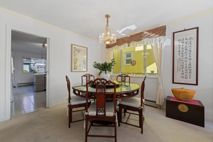 Photo 9 at 2133 W 49th Avenue, Kerrisdale, Vancouver West