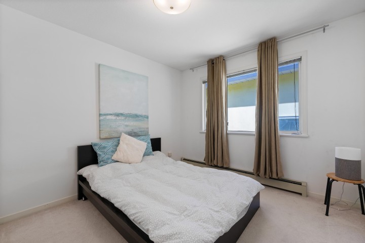 Photo 18 at 2133 W 49th Avenue, Kerrisdale, Vancouver West