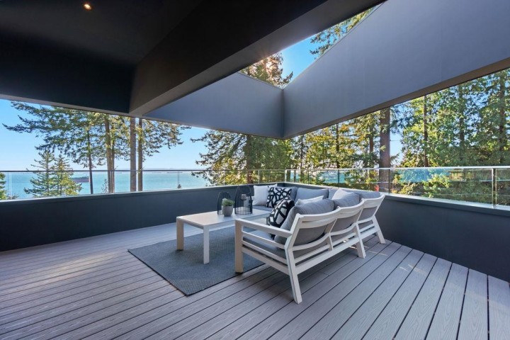 Photo 6 at 4166 Rose Crescent, Sandy Cove, West Vancouver