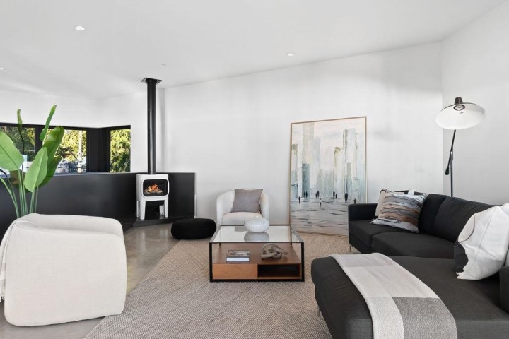 Photo 7 at 4166 Rose Crescent, Sandy Cove, West Vancouver