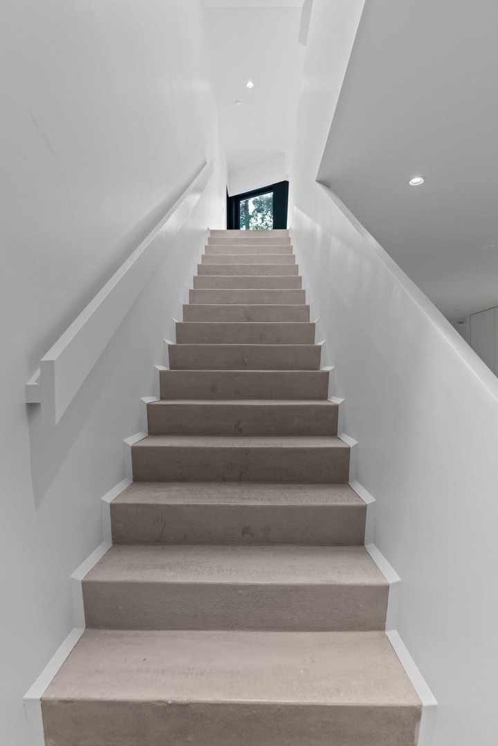 Photo 30 at 4166 Rose Crescent, Sandy Cove, West Vancouver