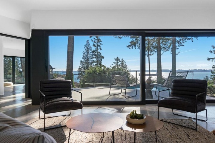 Photo 18 at 4166 Rose Crescent, Sandy Cove, West Vancouver