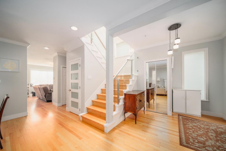 Photo 3 at 2726 W 42nd Avenue, Kerrisdale, Vancouver West