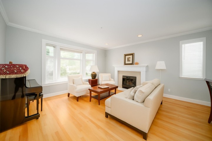 Photo 4 at 2726 W 42nd Avenue, Kerrisdale, Vancouver West
