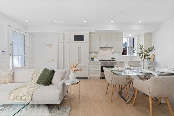 Photo 22 at 1 - 2447 E 41st Avenue, Collingwood VE, Vancouver East