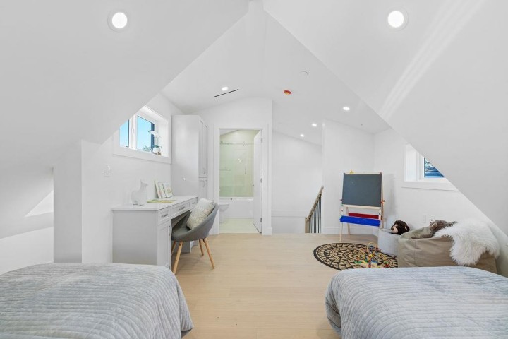 Photo 28 at 1 - 2447 E 41st Avenue, Collingwood VE, Vancouver East