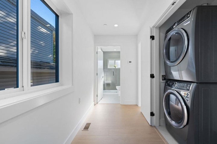 Photo 34 at 1 - 2447 E 41st Avenue, Collingwood VE, Vancouver East