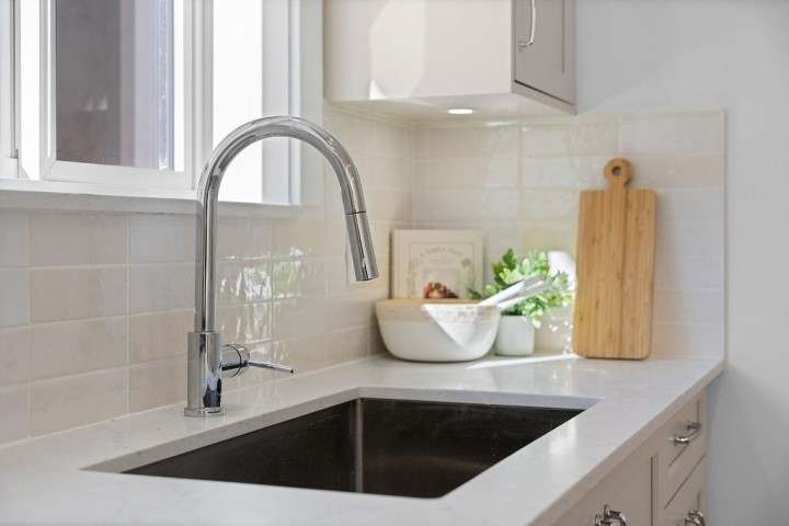 Photo 14 at 1 - 2447 E 41st Avenue, Collingwood VE, Vancouver East