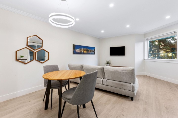 Photo 10 at 104 - 1365 W 4th Avenue, False Creek, Vancouver West