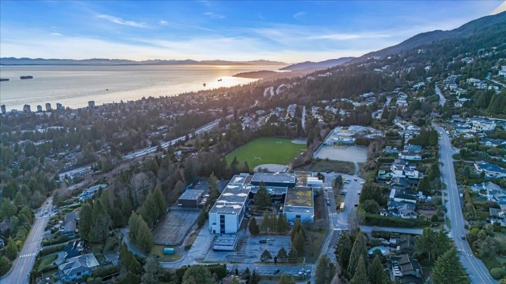 Photo 24 at 1125 Groveland Court, British Properties, West Vancouver