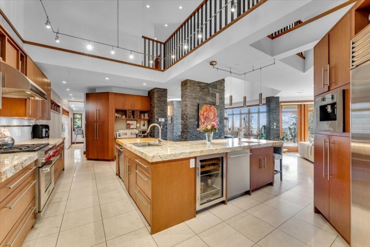 Photo 4 at 1125 Groveland Court, British Properties, West Vancouver