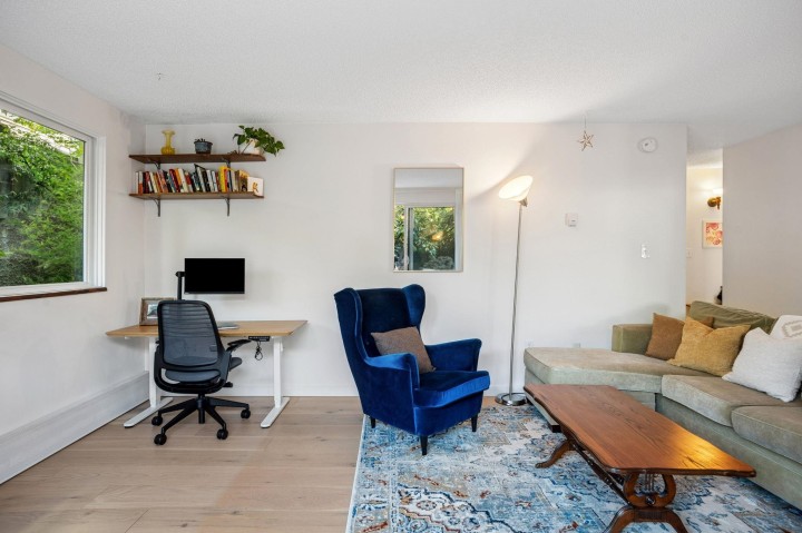 Photo 6 at 113 - 2033 Triumph Street, Hastings, Vancouver East