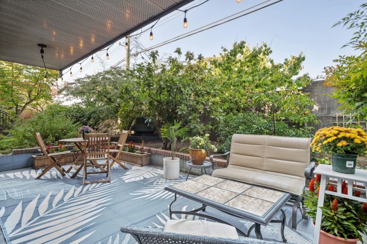 Photo 16 at 113 - 2033 Triumph Street, Hastings, Vancouver East